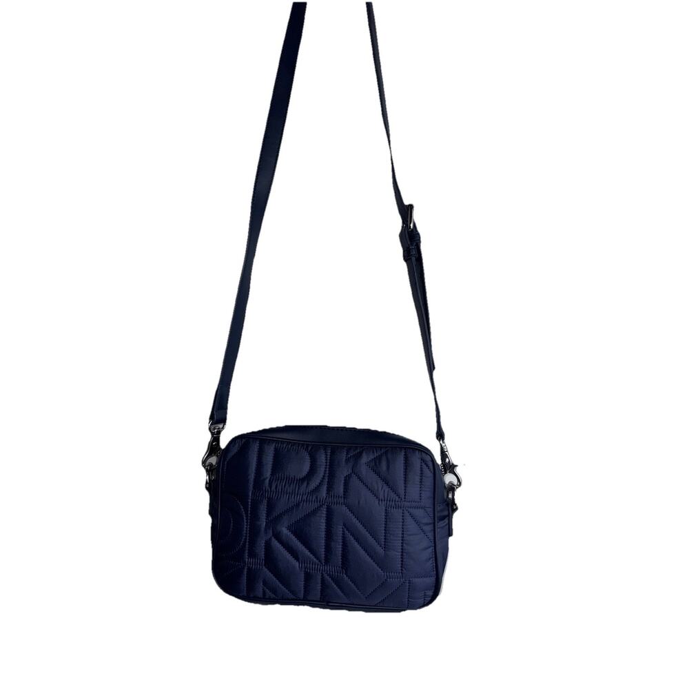 DKNY Crossbody Purse Camera Bag Navy Blue Quilted Puffer Silver Zip Travel - Picture 2 of 8